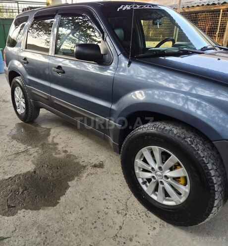Ford Escape 2005, 281,897 km - 2.3 l - Mingəçevir