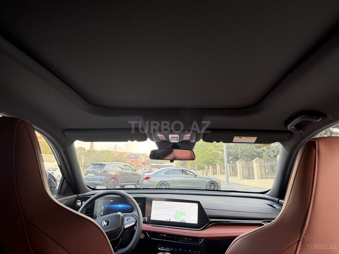 Changan  2025, 4,420 km - 1.5 л - Bakı