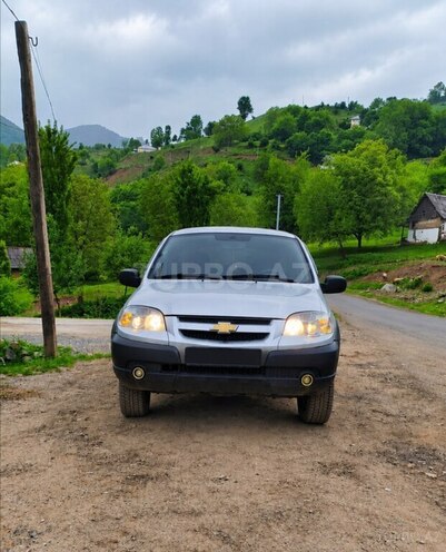Chevrolet Niva 2011, 210,000 km - 1.7 l - Lənkəran