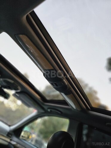 Mercedes E 240 2003, 395,000 km - 2.6 l - Xaçmaz