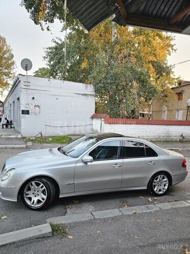 Mercedes E 240 2003, 395,000 km - 2.6 l - Xaçmaz