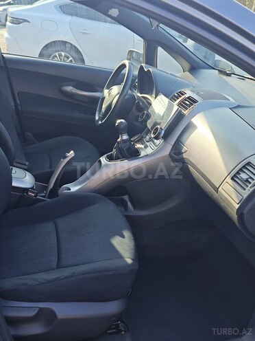 Toyota Auris 2008, 305,761 km - 1.4 l - Bakı
