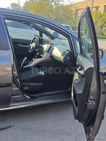 Toyota Auris 2008, 305,761 km - 1.4 l - Bakı
