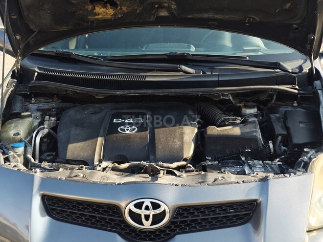 Toyota Auris 2008, 305,761 km - 1.4 l - Bakı