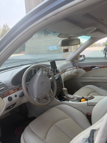 Mercedes E 240 2004, 317,000 km - 2.6 l - Gəncə