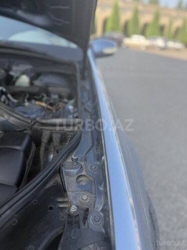 Mercedes E 240 2004, 317,000 km - 2.6 l - Gəncə