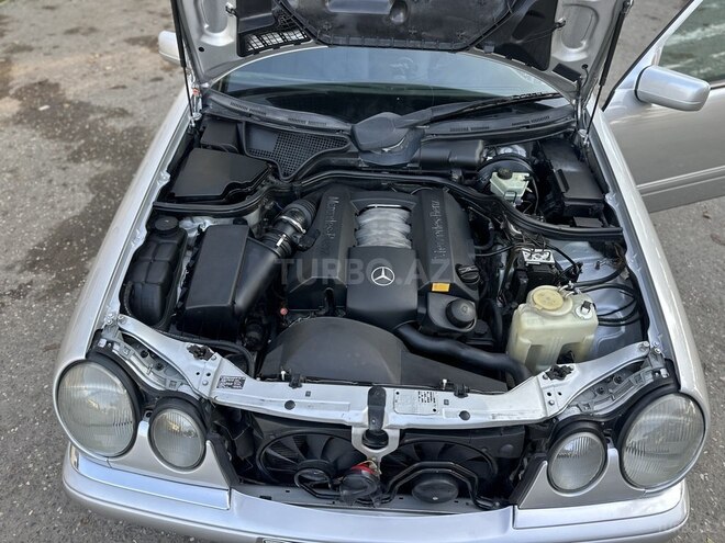 Mercedes E 240 1998, 319,321 km - 2.4 l - Bakı