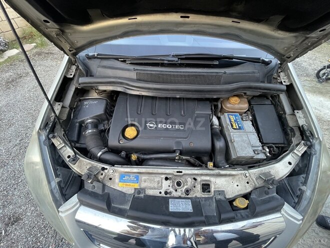 Opel Zafira 2005, 424,812 km - 1.9 l - Bakı