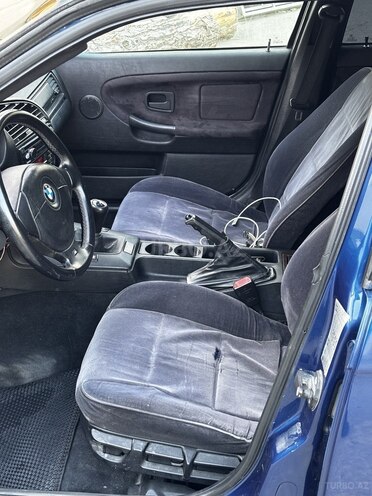 BMW 318 1998, 390,000 km - 1.8 l - Bakı