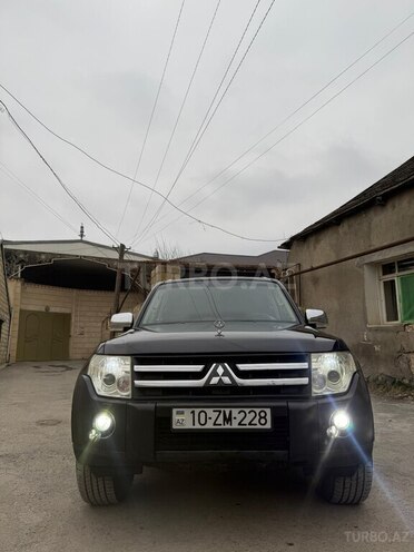 Mitsubishi Pajero 2007, 350,000 km - 3.0 l - Gəncə