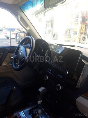 Mitsubishi Pajero 2007, 350,000 km - 3.0 l - Gəncə