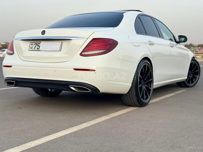 Mercedes E 250 2018, 98,000 km - 2.0 л - Naxçıvan
