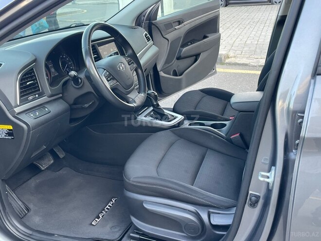 Hyundai Elantra 2017, 98,000 km - 2.0 l - Bakı