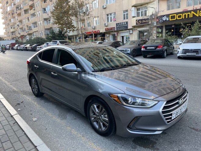 Hyundai Elantra 2017, 98,000 km - 2.0 l - Bakı
