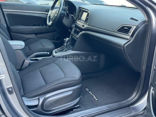 Hyundai Elantra 2017, 98,000 km - 2.0 l - Bakı