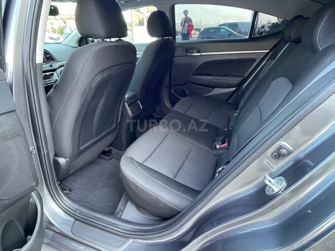 Hyundai Elantra 2017, 98,000 km - 2.0 l - Bakı
