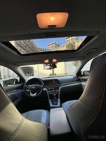 Hyundai Elantra 2019, 115,261 km - 2.0 л - Bakı