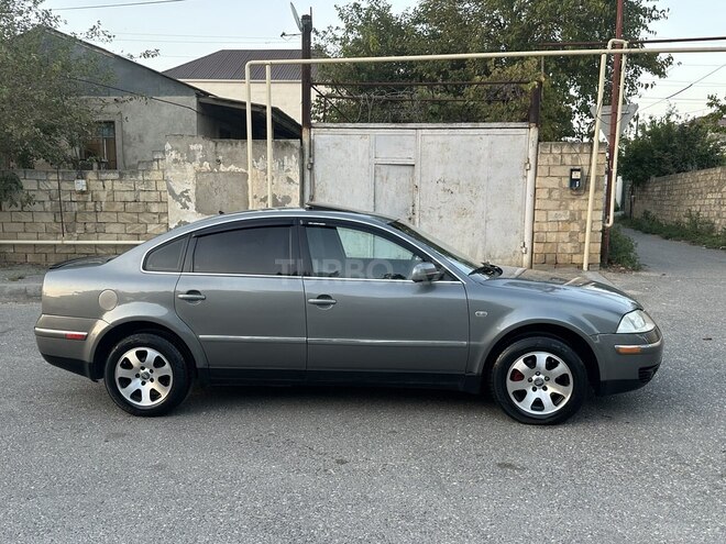 Volkswagen Passat 2001, 383,024 km - 1.8 l - Bakı