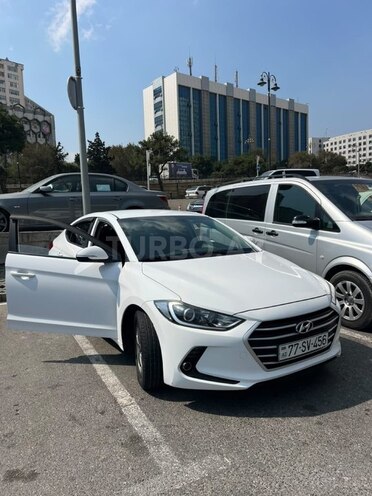 Hyundai Elantra 2018, 173,000 km - 1.6 l - Bakı