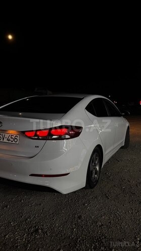Hyundai Elantra 2018, 173,000 km - 1.6 l - Bakı