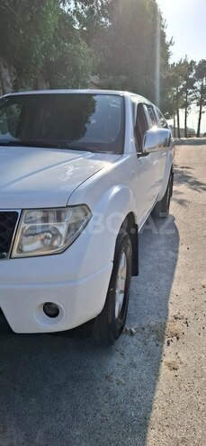 Nissan Navara 2013, 380,000 km - 2.5 л - Bakı