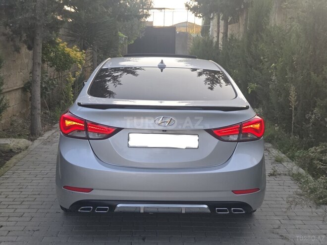 Hyundai Elantra 2015, 123,200 km - 1.8 л - Bakı