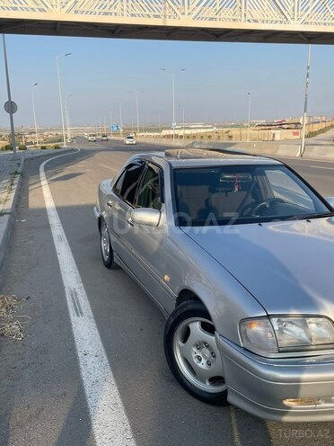 Mercedes C 220 1999, 657,584 km - 2.2 л - Bakı