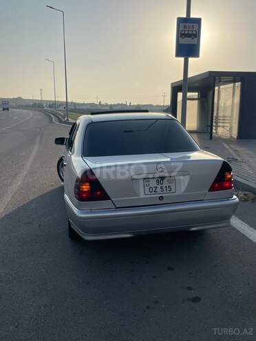 Mercedes C 220 1999, 657,584 km - 2.2 л - Bakı