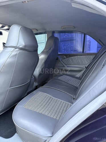 Mercedes E 200 2000, 370,340 km - 2.2 l - Bakı