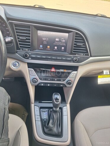 Hyundai Elantra 2017, 77,481 km - 2.0 л - Bakı