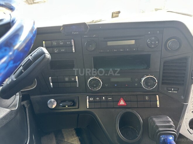 Mercedes  2013, 725,140 km - 12.0 л - Bakı