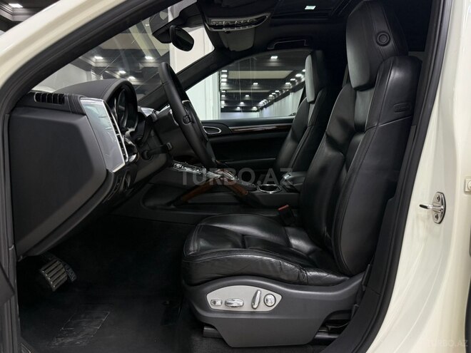 Porsche Cayenne Turbo 2011, 197,000 km - 4.8 л - Bakı