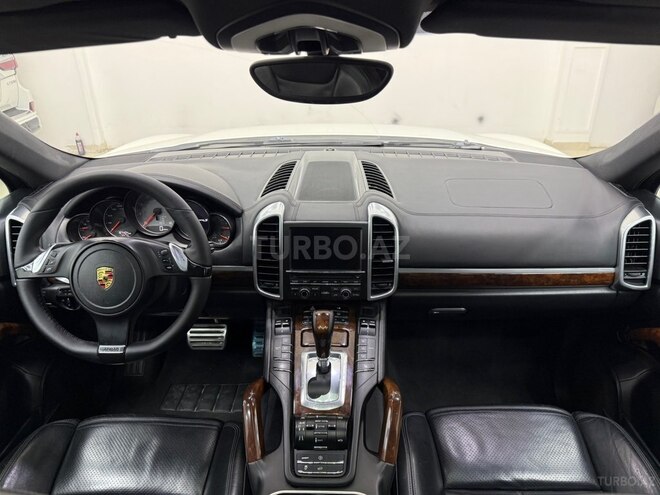 Porsche Cayenne Turbo 2011, 197,000 km - 4.8 л - Bakı