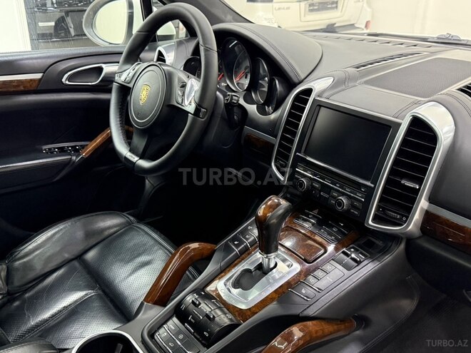 Porsche Cayenne Turbo 2011, 197,000 km - 4.8 л - Bakı