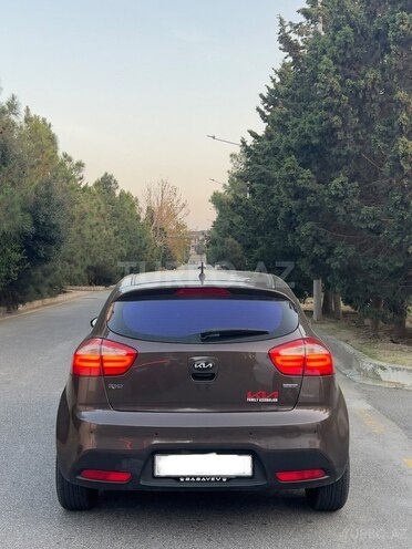 Kia Rio 2011, 270,000 km - 1.4 л - Bakı