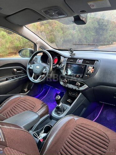 Kia Rio 2011, 270,000 km - 1.4 л - Bakı