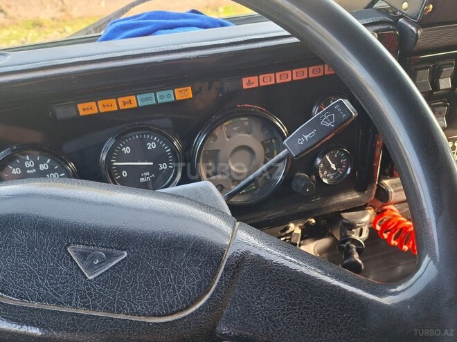 KamAz 65115 2011, 260,000 km - 11.0 l - Qəbələ