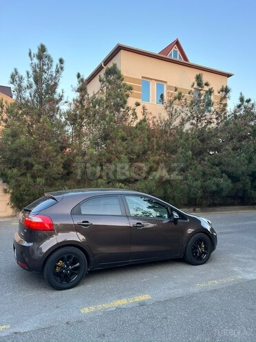Kia Rio 2011, 270,000 km - 1.4 л - Bakı