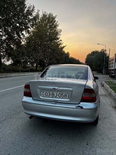 Opel Vectra 1997, 540,000 km - 1.6 l - Ağdaş