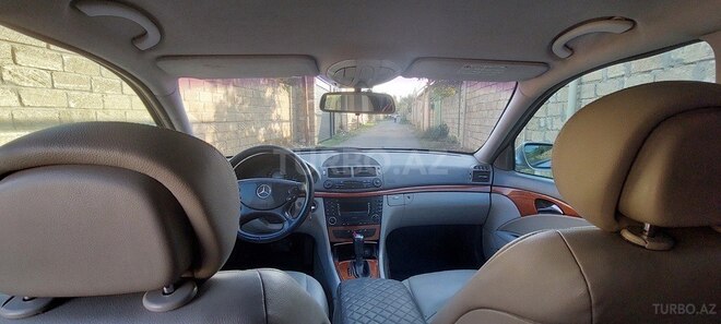 Mercedes E 220 2008, 348,000 km - 2.2 л - Sumqayıt