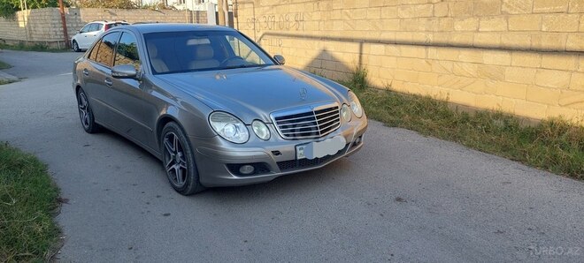 Mercedes E 220 2008, 348,000 km - 2.2 л - Sumqayıt