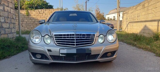 Mercedes E 220 2008, 348,000 km - 2.2 л - Sumqayıt