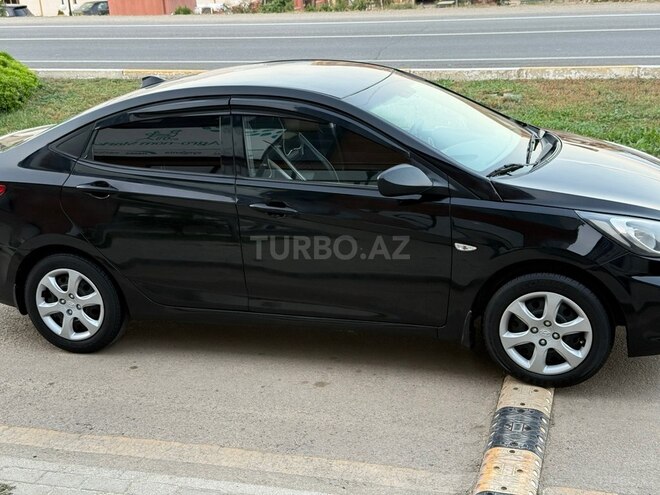 Hyundai Accent 2011, 298,000 km - 1.4 l - Bakı