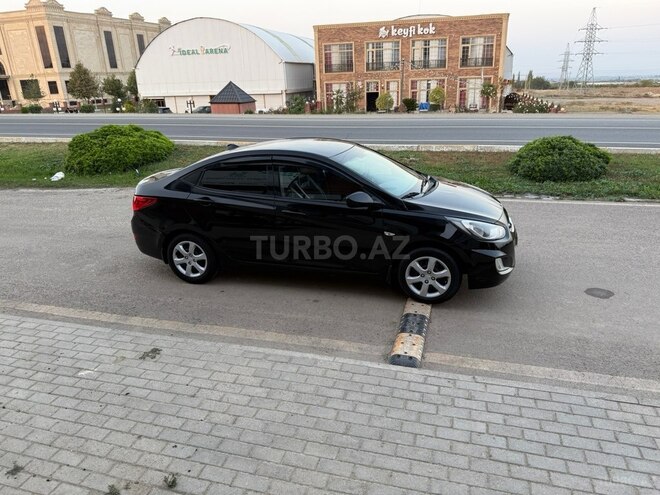 Hyundai Accent 2011, 298,000 km - 1.4 l - Bakı