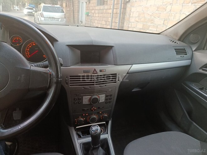 Opel Astra 2006, 173,500 km - 1.4 l - Gəncə