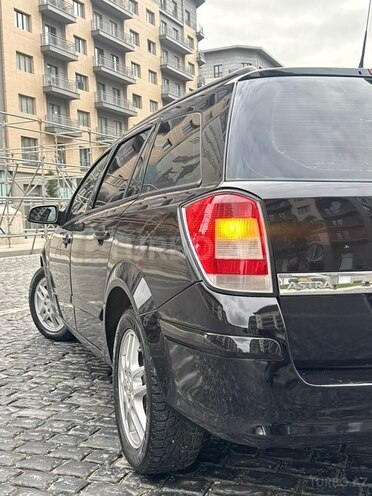 Opel Astra 2006, 287,000 km - 1.4 л - Bakı