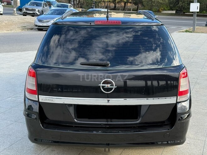 Opel Astra 2006, 287,000 km - 1.4 л - Bakı