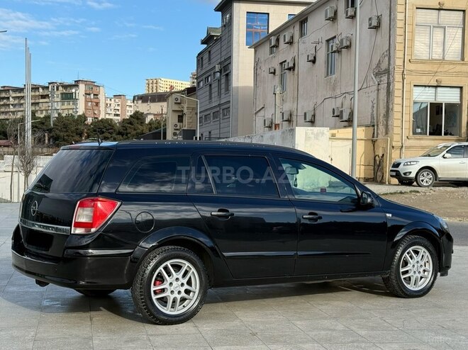 Opel Astra 2006, 287,000 km - 1.4 л - Bakı