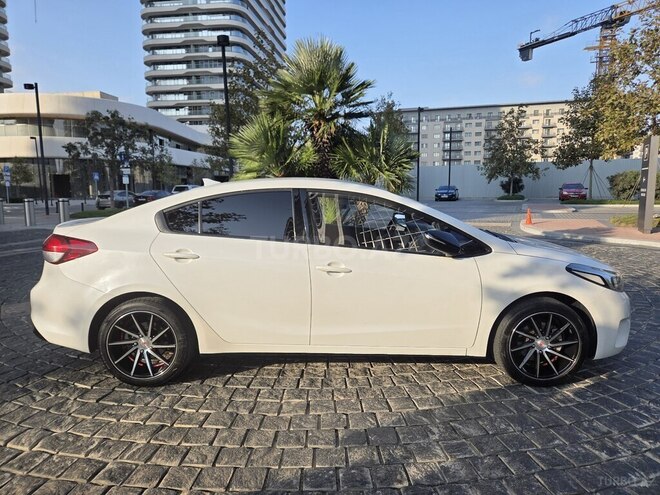 Kia K3 2017, 197,700 km - 1.6 l - Bakı