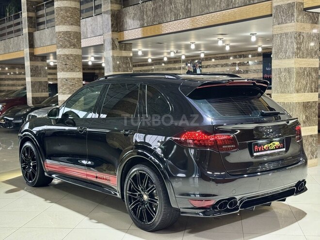 Porsche Cayenne Turbo S 2012, 97,000 km - 4.8 l - Bakı